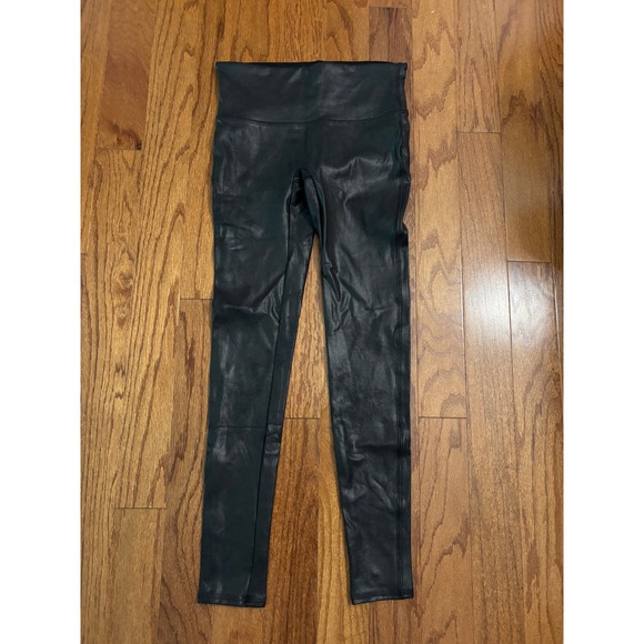 SPANX Pants - Spanx Foux Leather Leggings Size Medium‎